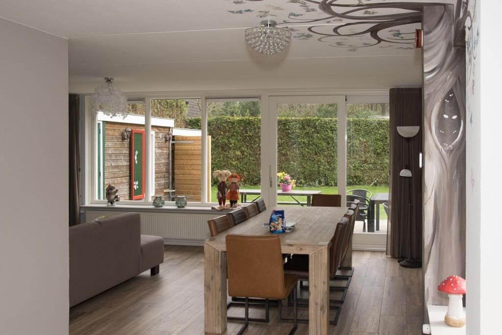 Groepsaccommodatie Kom In De Bedstee Sprookje Winterswijk Extérieur photo